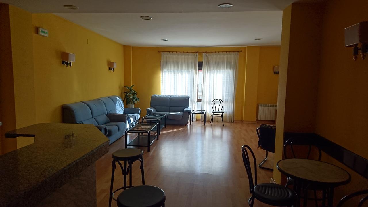 Hotel Valmar Villar de Olalla Luaran gambar